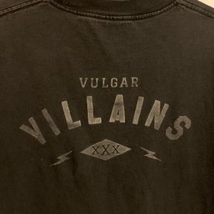 Black vulgar villains t shirt - size large